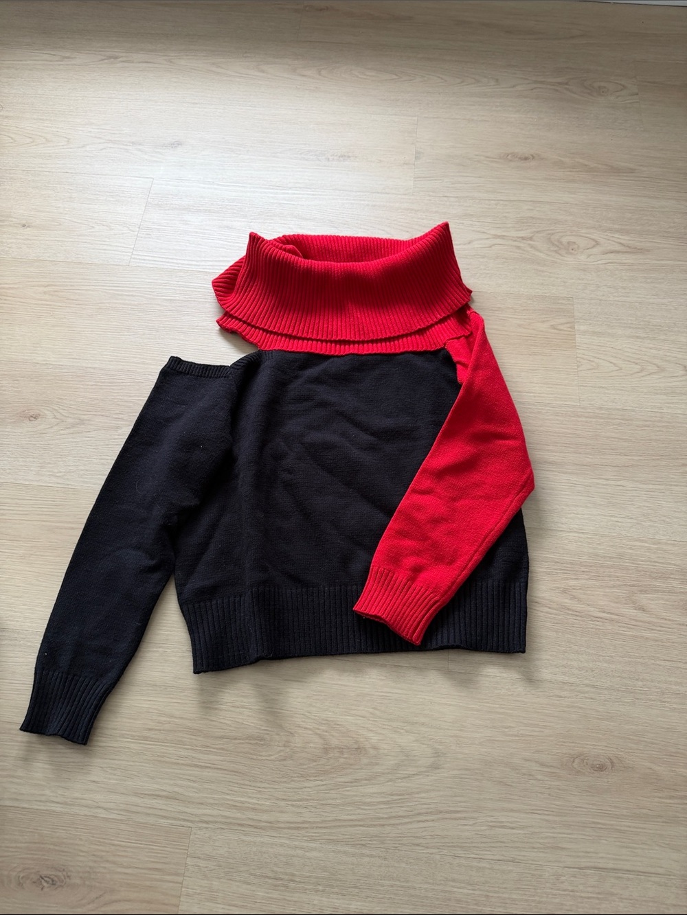 Elan Black Sweater with Red Cowl & Sleeve